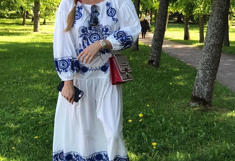 Неожиданно: Анна Нетребко покрасила волосы в зеленый цвет