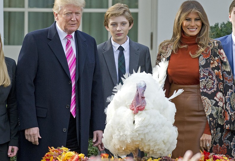 Семья Дональда Трампа провела традиционное мероприятие в канун Дня благодарения