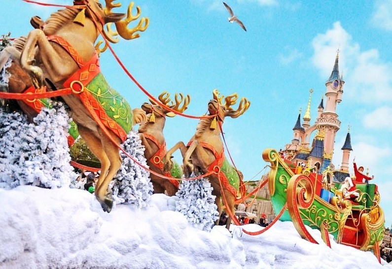 В парижском Disneyland впервые пройдет русский Новый год