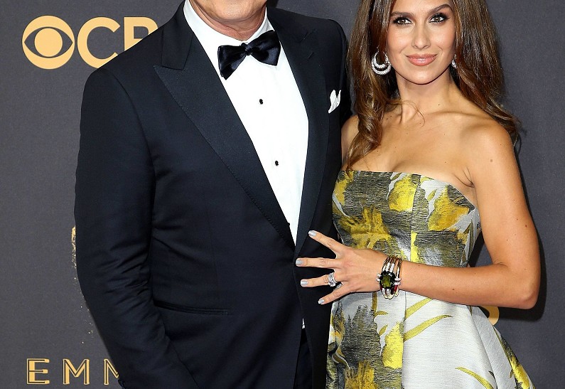 Жена 59-летнего Алека Болдуина беременна в четвертый раз