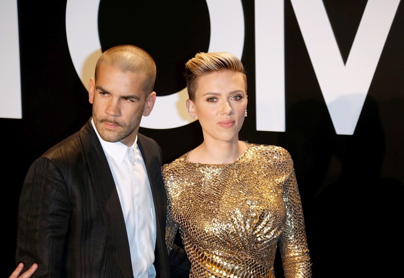 Стала известна причина развода Скарлетт Йоханссон