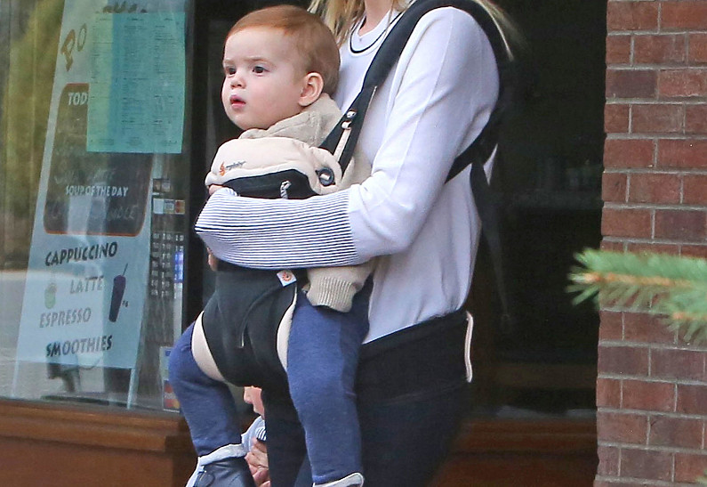 Иванка Трамп с мужем и детьми отдыхает на горнолыжном курорте