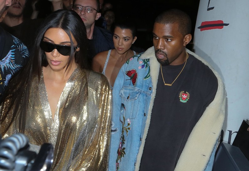 Ким Кардашьян и Канье Уэст опасаются за свою безопасность