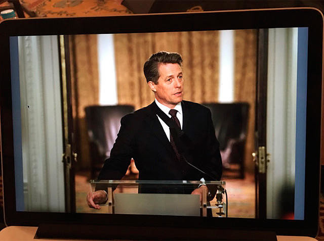 Хью Грант в первых кадрах фильма «Реальная любовь»