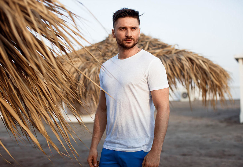 Сергей Лазарев показал новое фото своего маленького сына