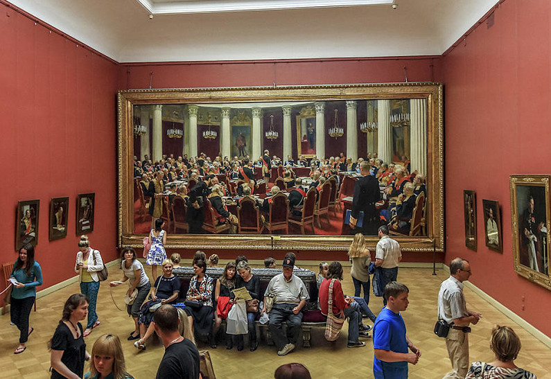 Русский музей станет доступнее для глухих и слабослышащих людей