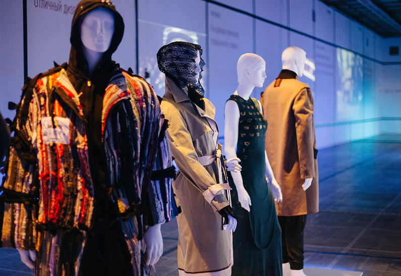 На Первой московской биеннале дизайна открылся мультимедийный раздел «Fashion-дизайн»