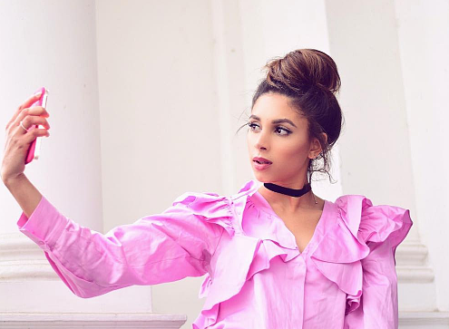 Селфи в примерочной: как обернуть новый Instagram-тренд себе на пользу