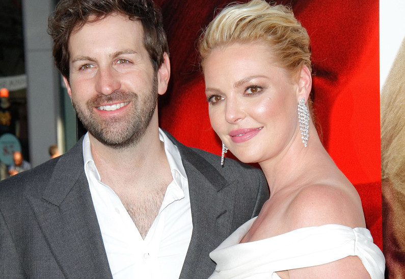 Кэтрин Хейгл с мужем и другие звезды на премьере фильма «Наваждение»