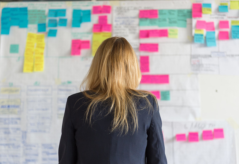 Mgimo I Britanskaya Vysshaya Shkola Dizajna Zapuskayut Sovmestnyj Kurs Mba