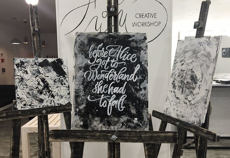 Майские праздники с пользой: арт-релакс и уроки рисования для любых возрастов