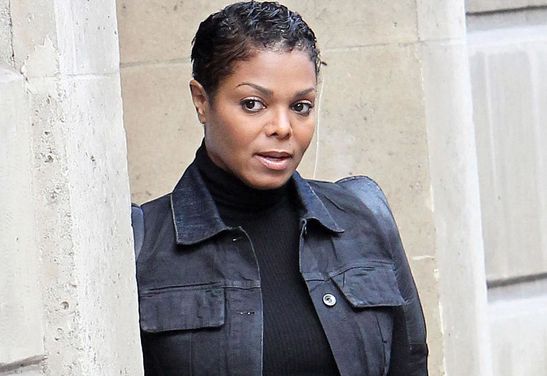 После решения развестись с мужем Джанет Джексон стала затворницей