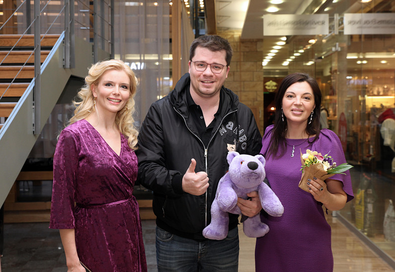 Гарик Харламов,Глафира Тарханова и другие звезды на благотворительном мероприятии «Фиолетовый мишка»