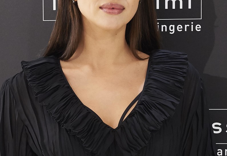 Ирина Шейк возвращается к работе после рождения ребенка