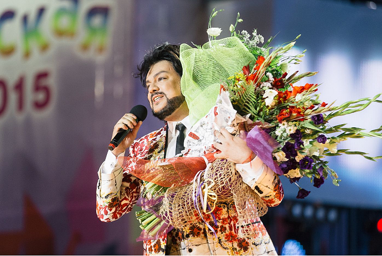 Королю — 50: Ани Лорак, Сергей Лазарев и другие звезды поздравили Филиппа Киркорова с юбилеем