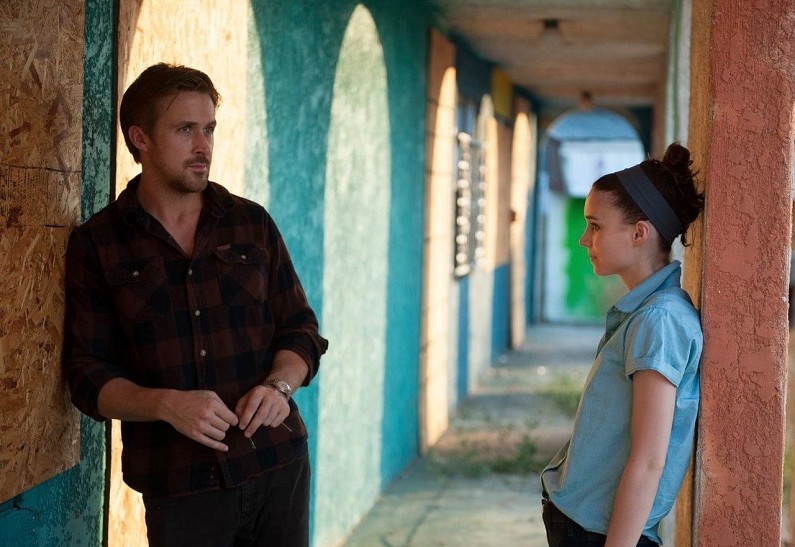 Райан Гослинг, Руни Мара и другие звезды на новых кадрах фильма «Песня за песней»