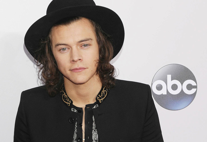 Гарри Стайлз выпустил свой первый сольный сингл