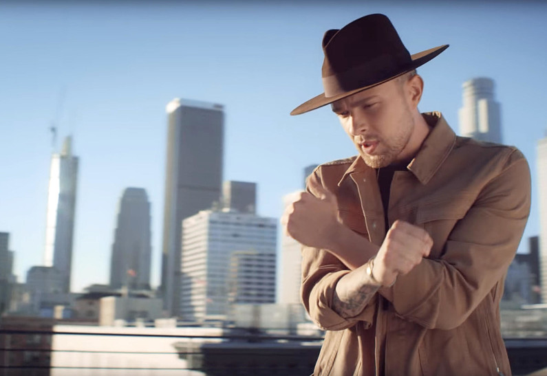 Егор Крид представил клип на свою «самую личную» песню «Берегу»