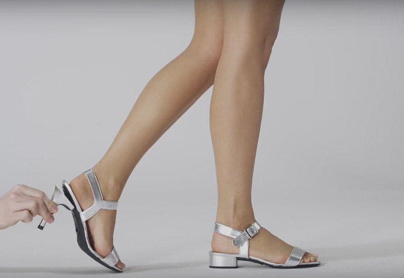 Немецкие дизайнеры придумали женские туфли со сменным каблуком