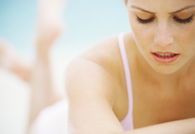 Руками не трогать: бьюти-советы, которые действительно работают на благо чувствительной кожи