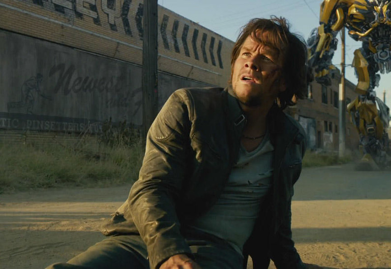 Энтони Хопкинс, Марк Уолберг в новом трейлере «Трансформеров: Последний рыцарь»