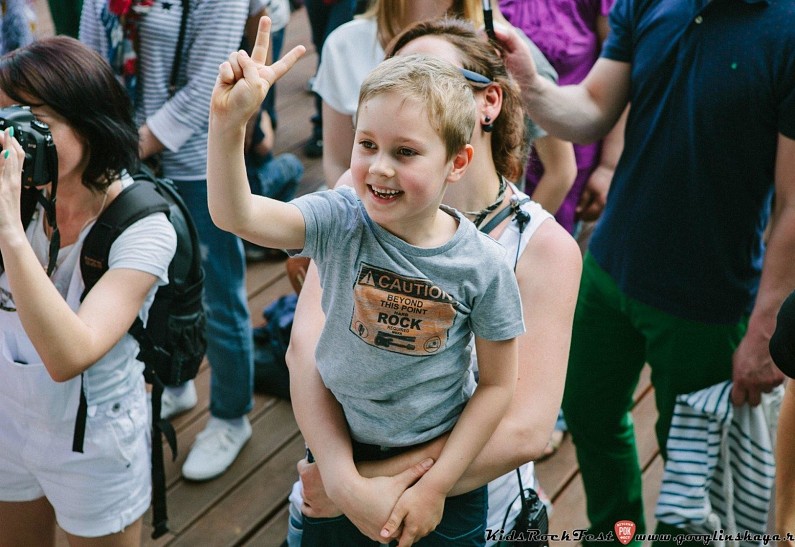 Летние фестивали в Москве для всей семьи