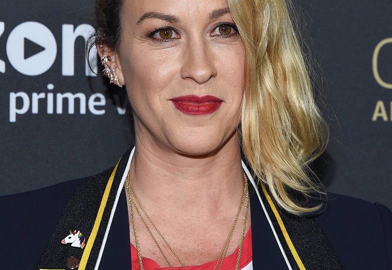 Аланис Мориссетт упекла за решетку своего бывшего менеджера-вора