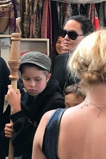 Анджелина Джоли появилась на публике впервые после выхода интервью Брэда Питта