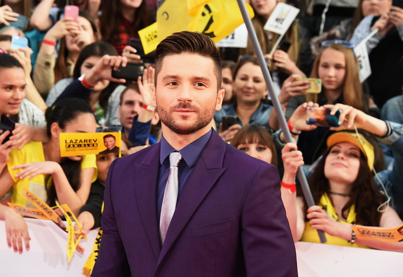 Сергей Лазарев проводит праздники с сыном