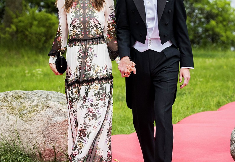 Пиппа Миддлтон и Джеймс Мэтьюс побывали на свадьбе друзей