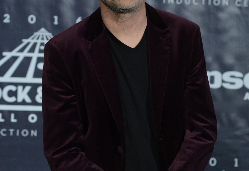 Барабанщик Metallica стал рыцарем