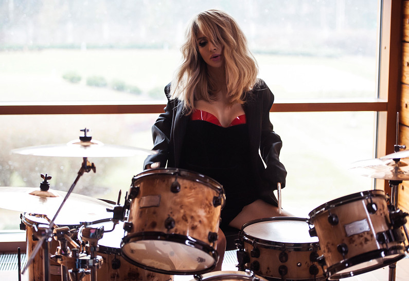 Премьера: Светлана Лобода представила клип на песню «Случайная» Лободы