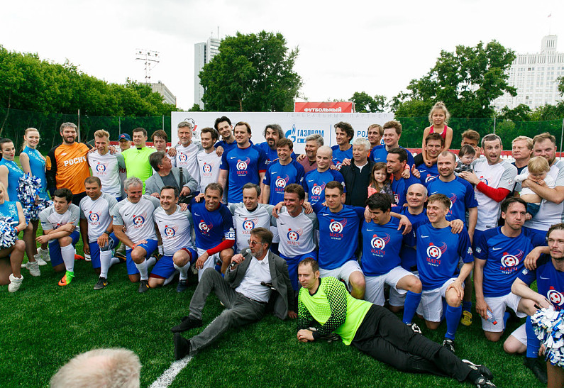 Александр Овечкин и другие звезды на благотворительном матче со сборной Правительства РФ
