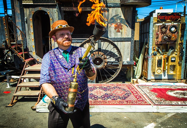 В Москве пройдет винтажный маркет Vintage Marketplace