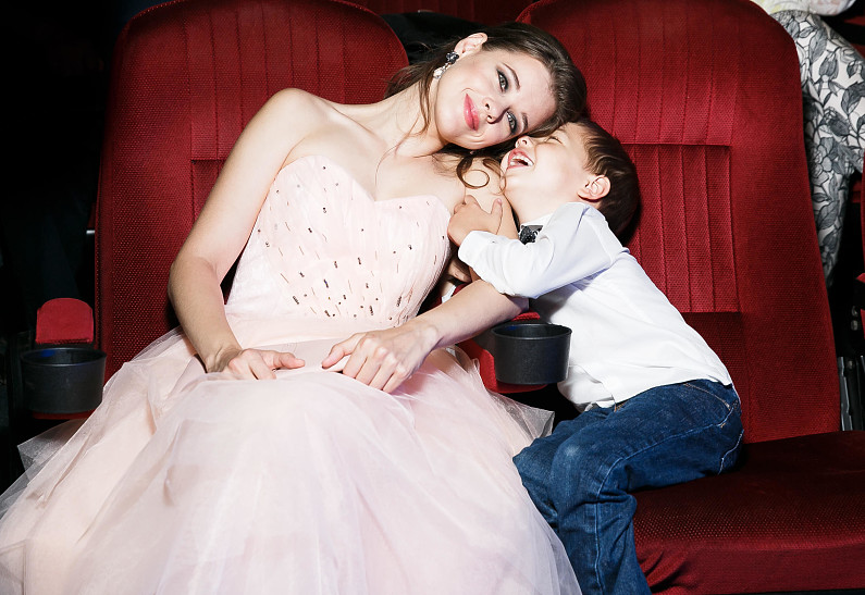 Катерина Шпица с сыном и другие звезды на церемонии закрытия кинофестиваля «Горький fest»