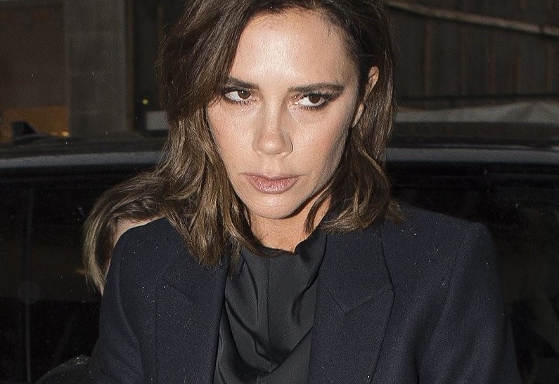 Виктория Бекхэм намерена судиться с руководством кафе, назвавшим ее «иконой анорексии»