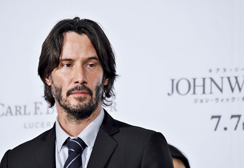 Подруга Киану Ривза рассказала, как много лет безуспешно пыталась его соблазнить