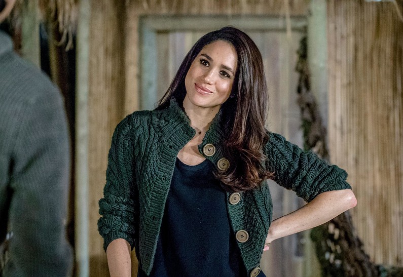 Принц Гарри сделал так, чтобы Меган Маркл могла незаметно для папарацци вылетать из любого аэропорта