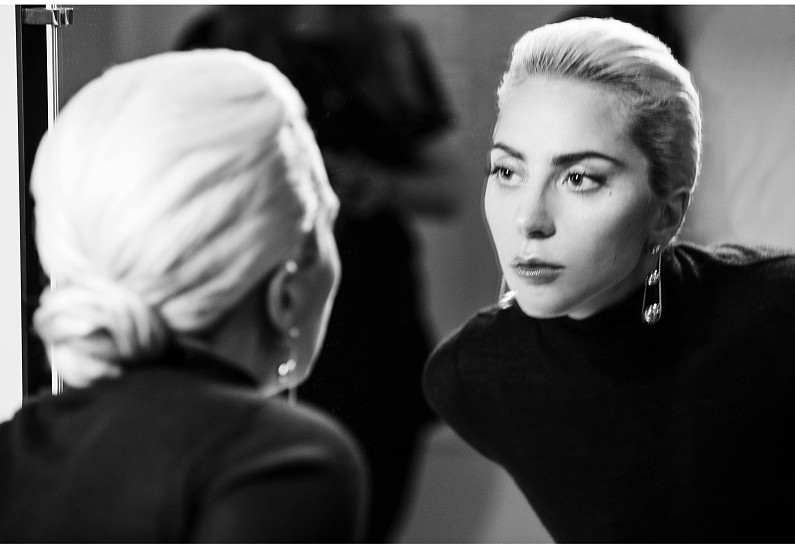 Леди Гага начала работу над шестым музыкальным альбомом