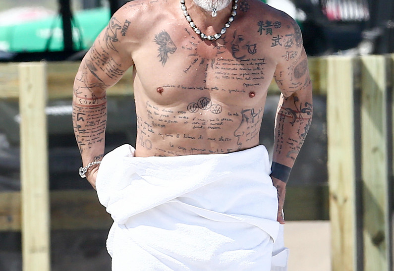 «Танцующий миллионер» подтвердил роман с вице-Мисс Вселенной