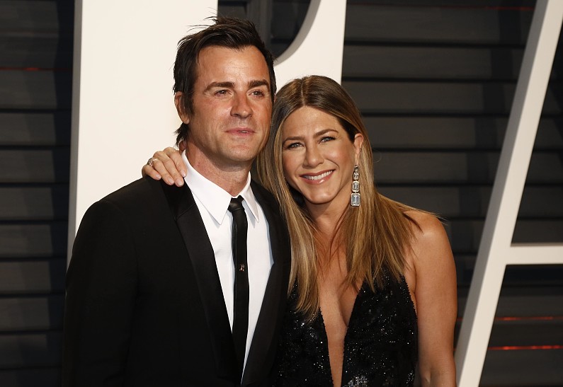 Дженнифер Энистон и Джастин Теру отметили вторую годовщину свадьбы