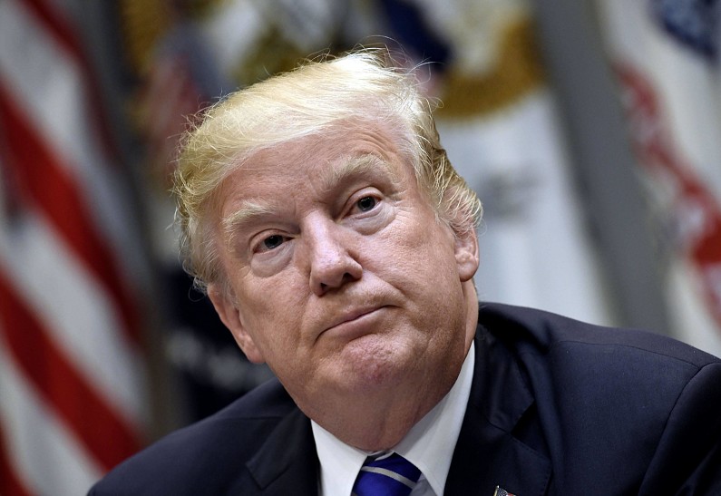 Дональд Трамп оценил внешность Анджелины Джоли, Шарлиз Терон и других звезд