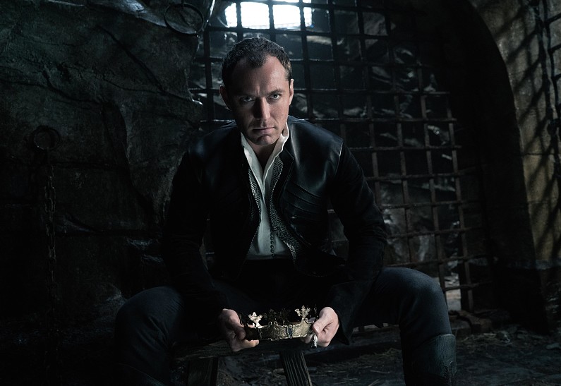 Джуд Лоу и Блейк Лайвли снимутся в шпионском триллере