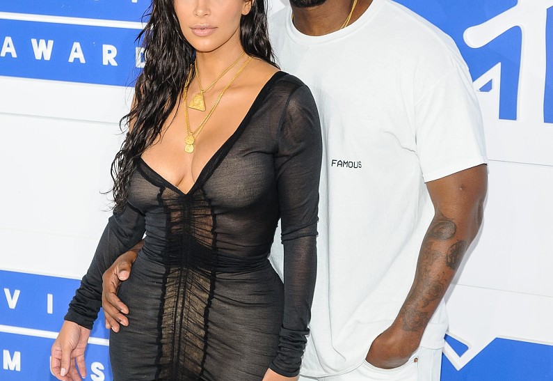 Ким Кардашьян намекнула, что они с мужем назвали дочь в честь модного бренда