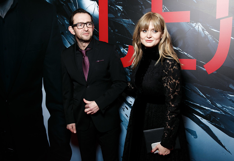 Анна Михалкова поддержала Константина Хабенского на премьере фильма «Селфи»