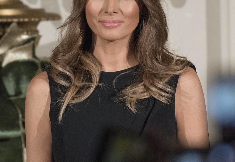 Мелания Трамп прокомментировала новости об изменах мужа