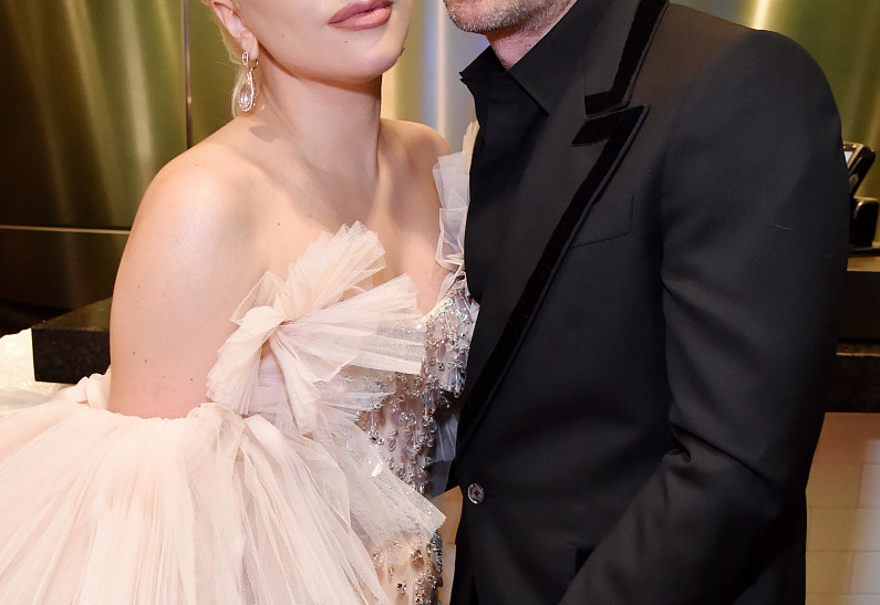 Леди Гага выходит замуж!