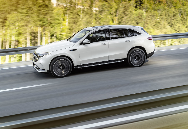 Электромобиль Mercedes-Benz под брендом EQ появится на дорогах в 2019 году