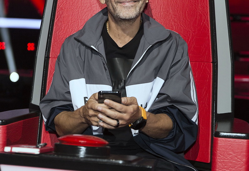 Сергей Шнуров объяснил, почему женился почти сразу после развода