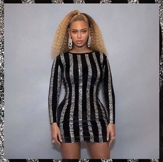 Бейонсе опубликовала редкие снимки с детьми